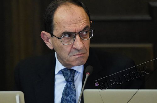 Ermənistan rəsmisi ölkəsinin acizliyini etiraf etdi