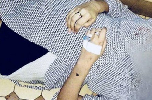 Selfi çəkmək istərkən yıxılıb öldü