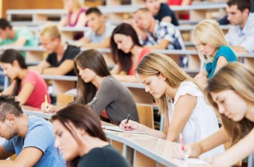 “Təhsil haqqında” qanuna etiraz: “Digər dillər” nədir?