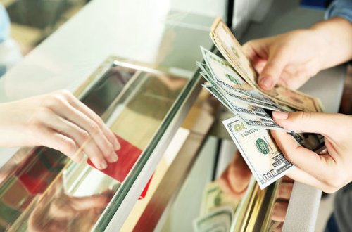 Bayram günləri banklar işləyəcək