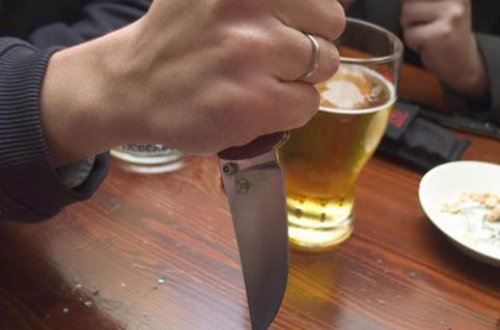 Samux sakini iş yoldaşını qətlə yetirdi