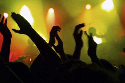 Gecə klubunda partlayış: 17 nəfər ölüb