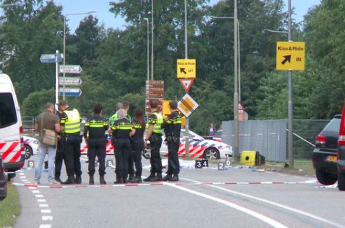 Niderlandda avtobus izdihama çırpılıb: ölənlər var