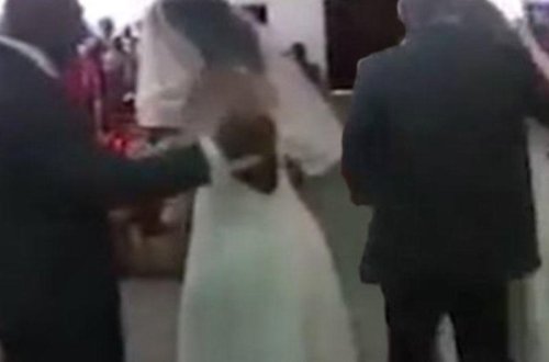 Qız gəlinlik geyinib keçmiş sevgilisinin toyunda biabırçılıq etdi - VİDEO