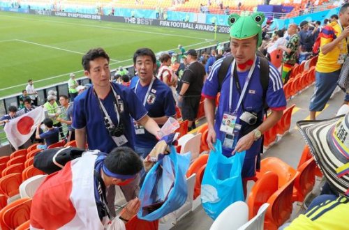 Yaponlardan azərbaycanlı azarkeşlərə ibrətamiz örnək - VİDEO