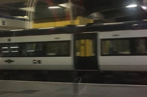 SON DƏQİQƏ: Qatarda üzərində bomba quraşdırılmış sərnişin var