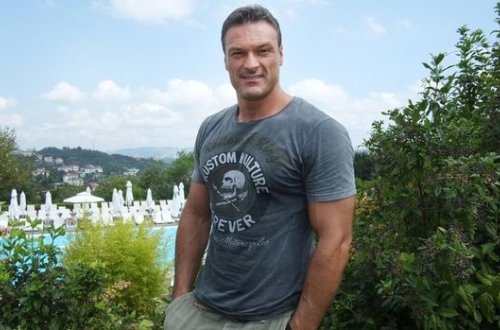 Türkiyə millisinin sabiq futbolçusu deputat seçildi