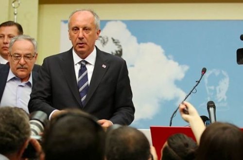 Məhərrəm İncə TRT əməkdaşlarını zaldan qovdu - VİDEO