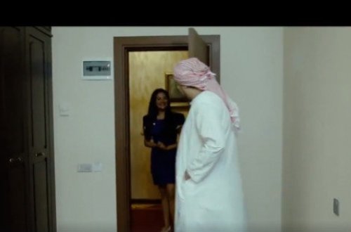 Azərbaycanlı qadın oteldə əcnəbi turistin başına oyun açdı