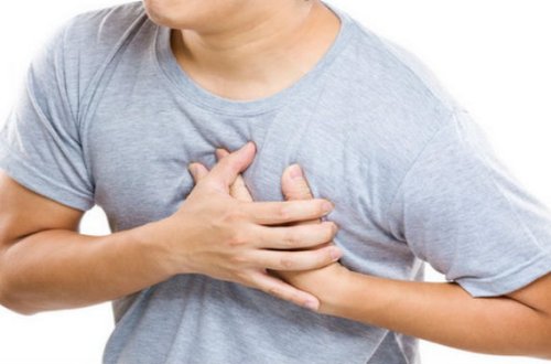 73 yaşlı müəllimin işlədiyi məktəbdə ürəyi dayandı