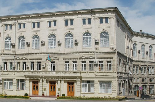 Konstitusiya Məhkəməsindən kredit borcu ilə bağlı - QƏRAR