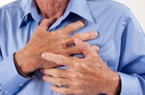 Yaşlı kişi avtobusda öldü