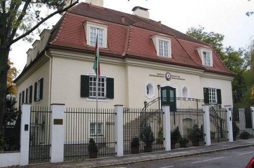 Azərbaycanın hazırda neçə ölkədə diplomatik korpusu var?