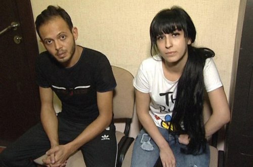 Binanın blokunda iki qadını bıçaqlayana hökm oxunub