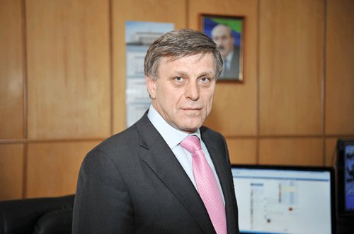 İstefa verən dağıstanlı nazir ev dustağı edildi