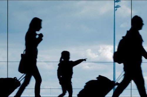 Sarkisyan tərəfdarının ailələri Ermənistandan qaçır