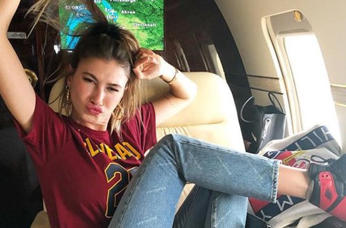 Acunun arvadı bikinili şəklini yaydı, bəyənilmədi - FOTO