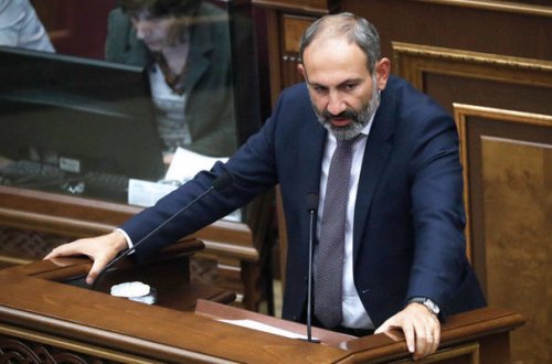 Paşinyan rusiyalı hərbçiləri təxribatda ittiham etdi