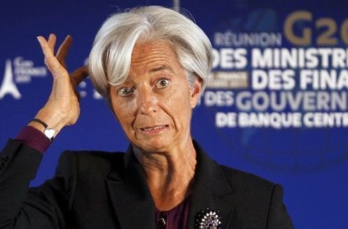 Kristin Laqardın olduğu təyyarə Argentinada qəza enişi etdi