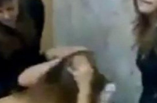 Müəllim sinifdə şagirdi ilə cinsi əlaqəyə girdi: Direktor gəlib çıxdı - FOTO