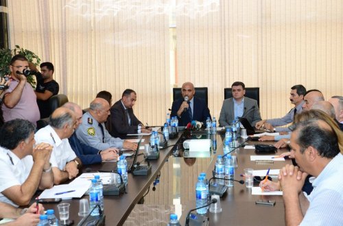 Bakıda sərnişin və yükdaşıma sahəsində problemlər müzakirə olundu