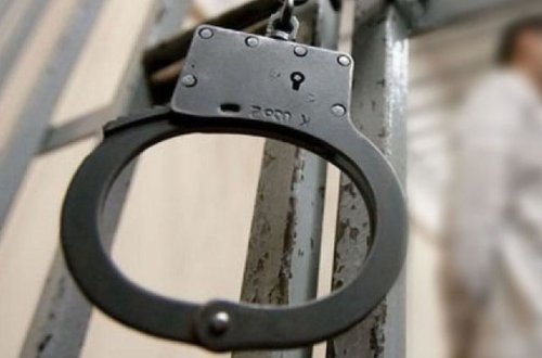 Polad Bülbüloğlunun qardaşına qarşı dələduzluq edənə hökm oxunub