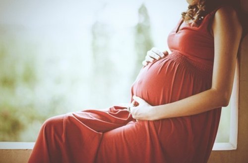 Tovuzda hamilə qadın döyüldü