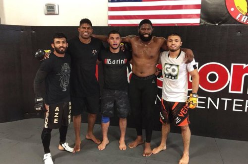 İdmançılarımız məşhur UFC döyüşçüləri ilə bir arada