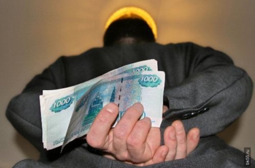 Azərbaycanlı dağıstanlı sərhədçiyə rüşvət verdi