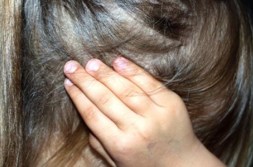 7 yaşlı qıza qarşı atası və qardaşından QAN DONDURACAQ ƏMƏL: birləşib zorladılar və...