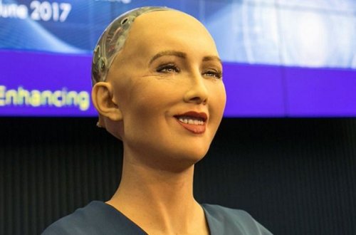 Məşhur robot Sofiya Azərbaycanda çıxış edəcək