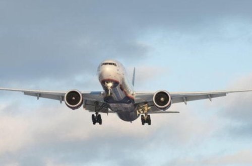 Rusiya təyyarəsi Türkiyədə faciədən döndü