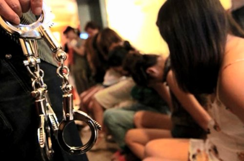 Bacıların qadın biznesi: Bakıda əxlaqsızlıq yuvası təşkil edib Türkiyəyə...