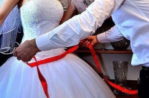 Efirdə cinsi münasibət mövzusu: 