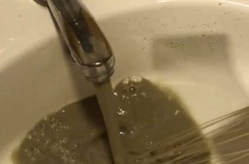 Şəkidə krantdan gələn su insanları ÖLÜMƏ APARACAQ - VİDEO