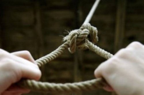 Biləsuvar sakini intihar edib