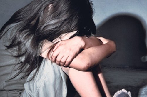 Bakıda 36 yaşlı usta altı yaşlı qızı zorladı