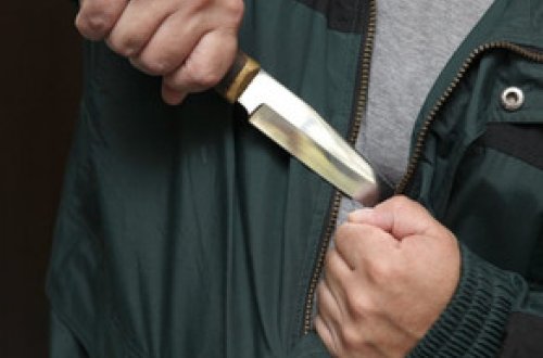 Gəncədə 43 yaşlı kişi özünü bıçaqlayıb