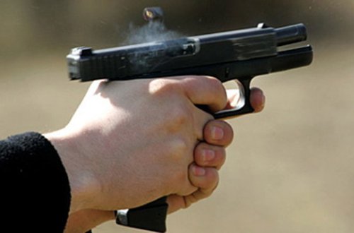 Azərbaycanda silahlı insident: müəllim öldürüldü