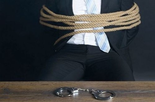 Moskvada biznesmenin oğurlanması kameraya düşdü - VİDEO