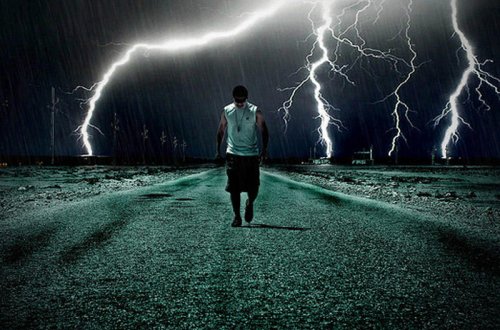 İldırım vursa da, sağ qaldılar - bəxtəvərlərin FOTOları