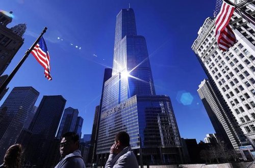 Trampın oteli məhkəməyə verildi