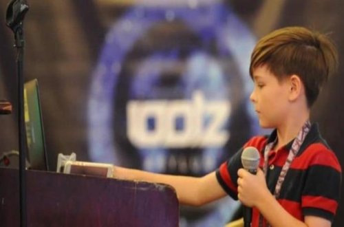 Bütün ABŞ 11 yaşlı hakerdən danışır - Seçkiləri saxtalaşdırmaq ÇOX ASAN İMİŞ