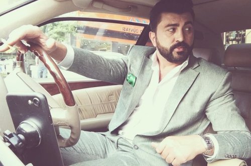 Vüqar Muradov bacısını qızını təbrik etdi: 