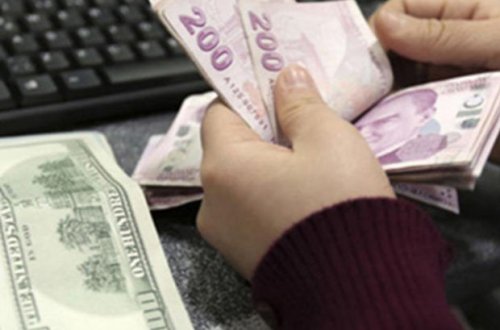 Türkiyədə dollar sürətlə ucuzlaşır