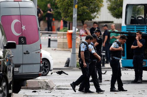 Türkiyədə ilahiyyatçıların savaşı: 5 ölü