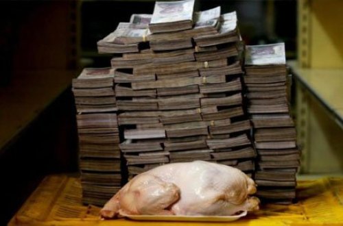 Bu ölkədə 1 toyuq 14,6 milyona satılır (FOTOLAR)