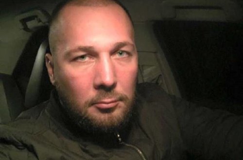 Təkbaşına beş nəfəri döydü - VİDEO