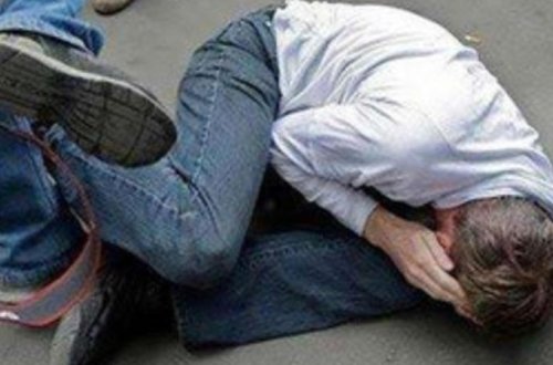 40 yaşlı kişinin qulağını kəsmək istədilər - Sumqayıtda DƏHŞƏT