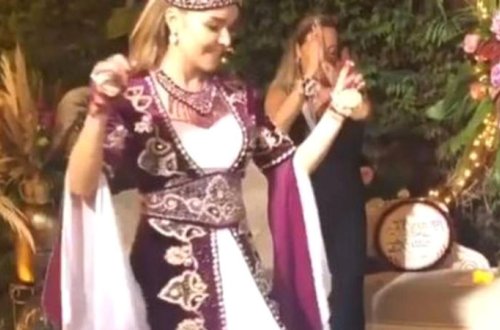 Məşhur müğənninin XINA GECƏSİNƏ məşhurlar axın etdi - FOTO/VİDEO